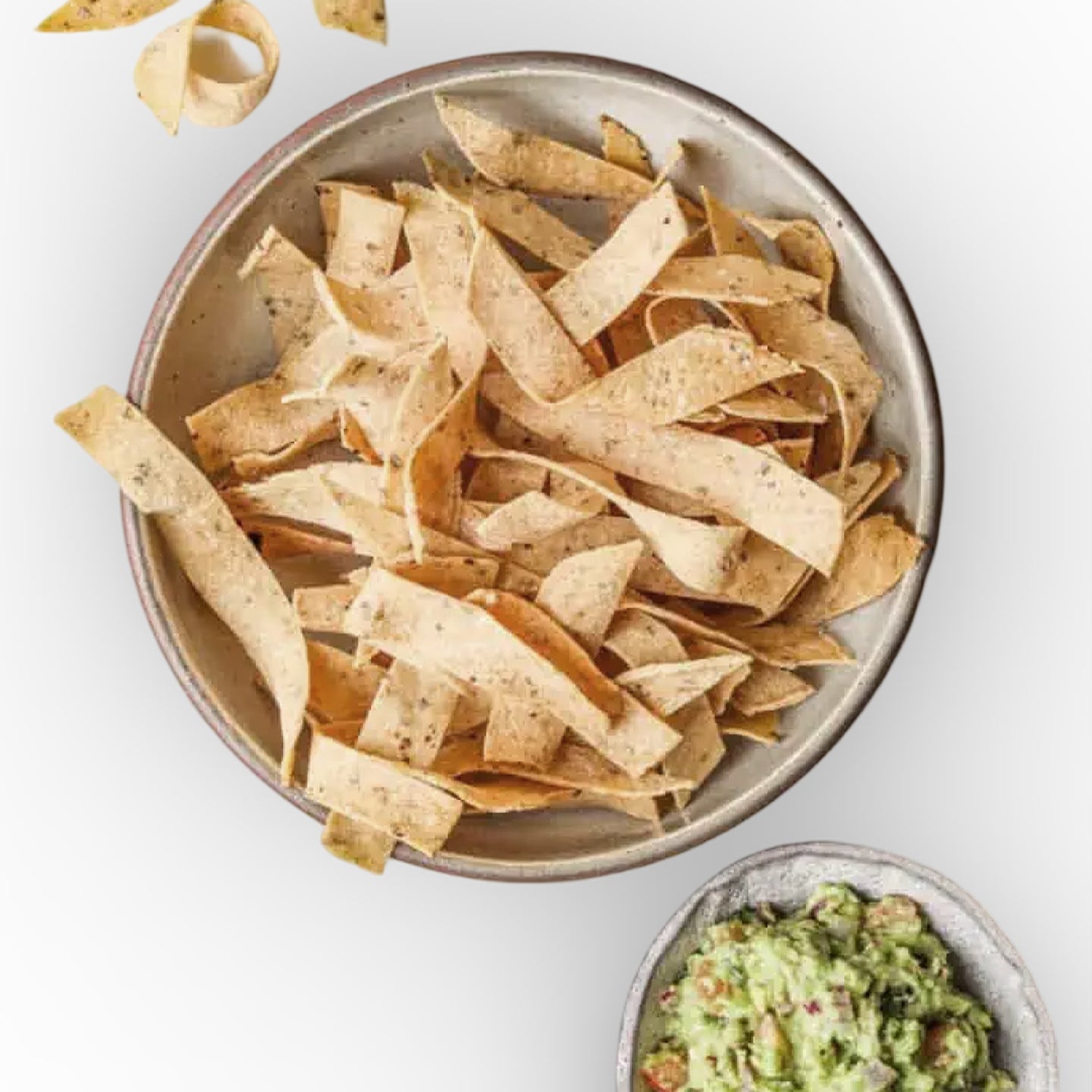 Tiras de tortilla (juliana) Magnibeef, 350 g, listas para freir y usar como topping o botana.
