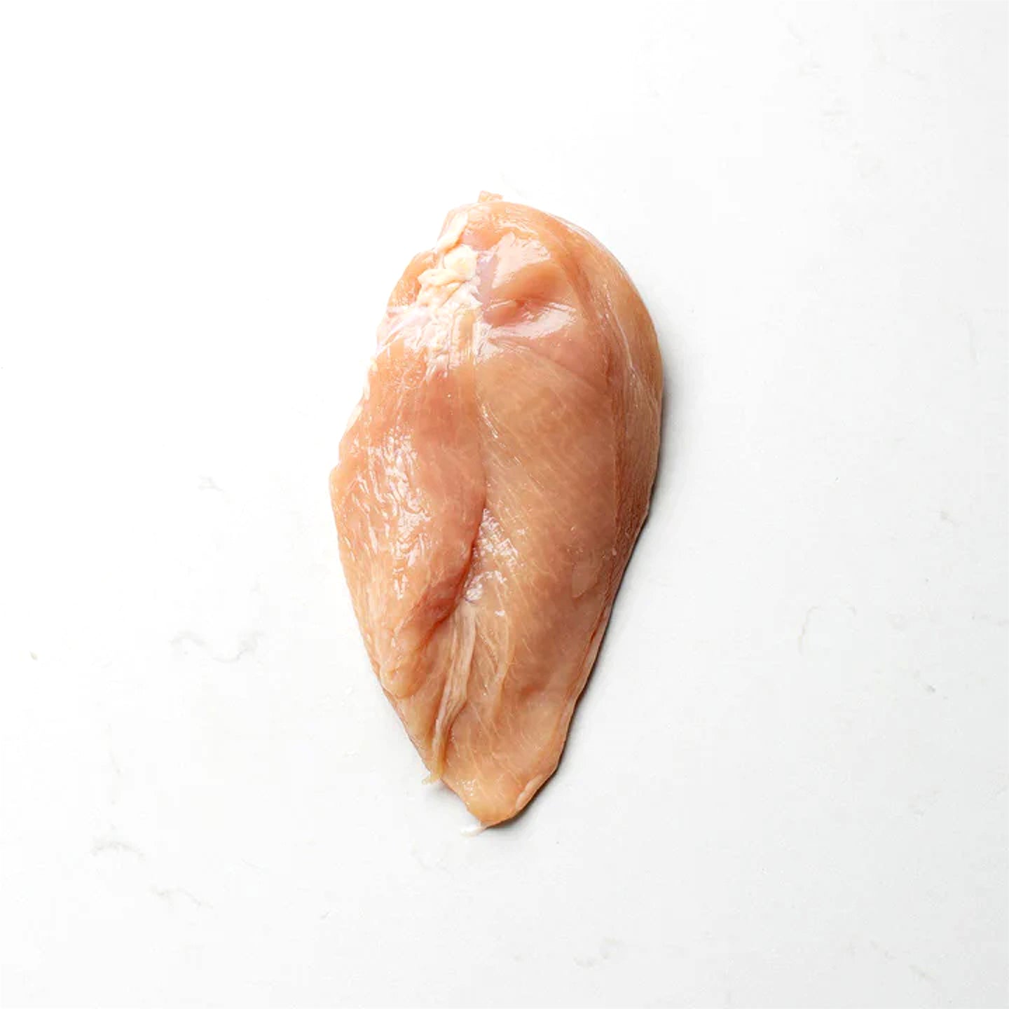 Pechuga de pollo entera sin piel Magnibeef, 500 gramos, perfecta para cocinar de manera saludable.